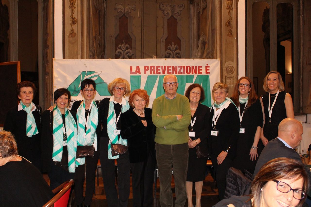 In 76 al torneo di burraco per sostenere la lotta al tumore