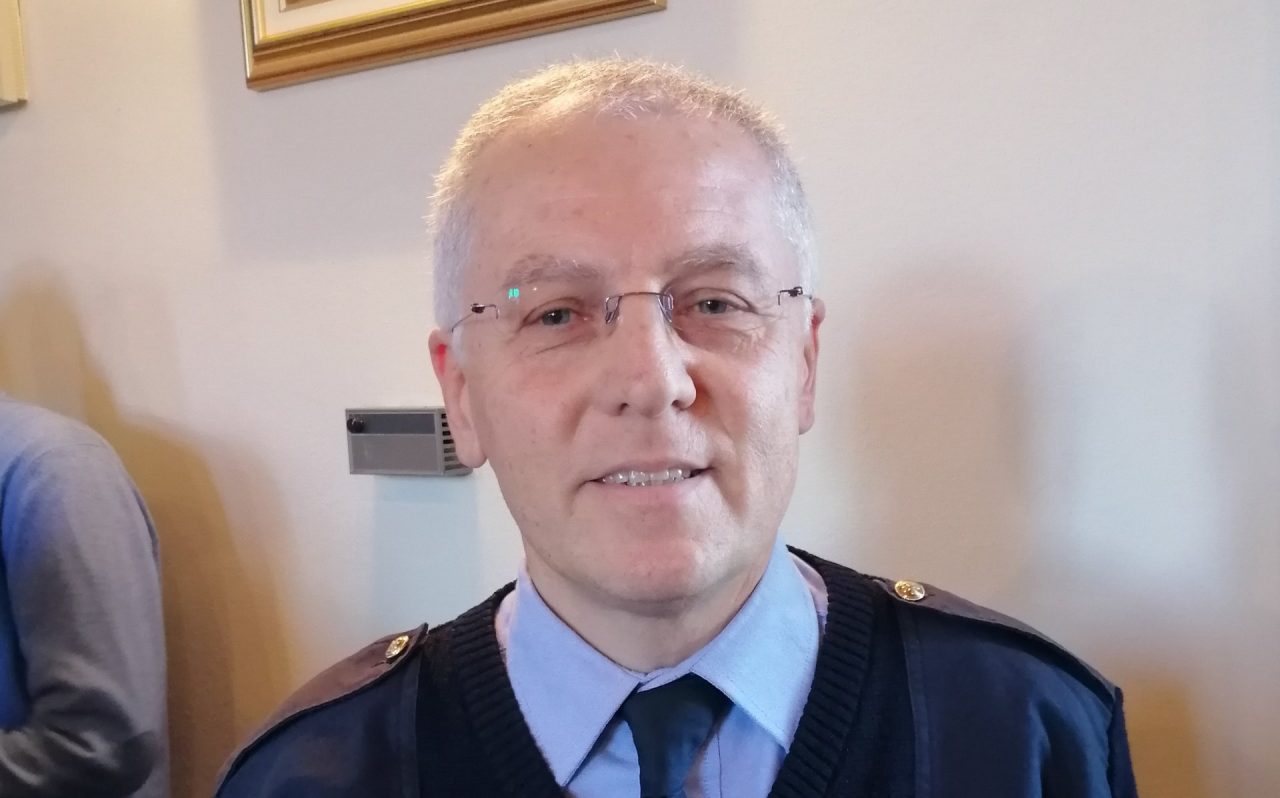 Ex vigile “rovina” la festa di Natale dell’Amministrazione comunale