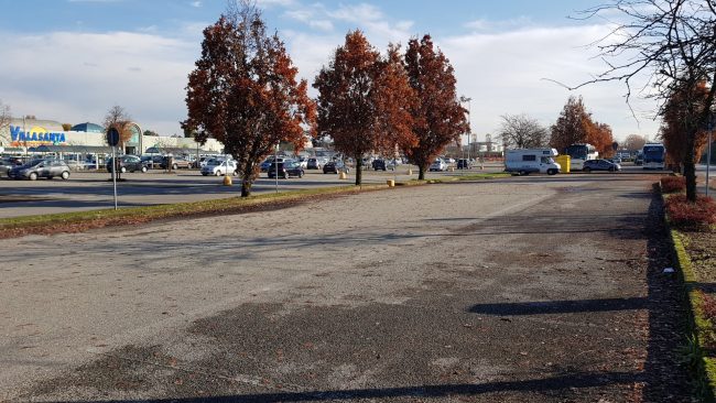 Villasanta, in Consiglio si parla del trasferimento del mercato da piazza Europa