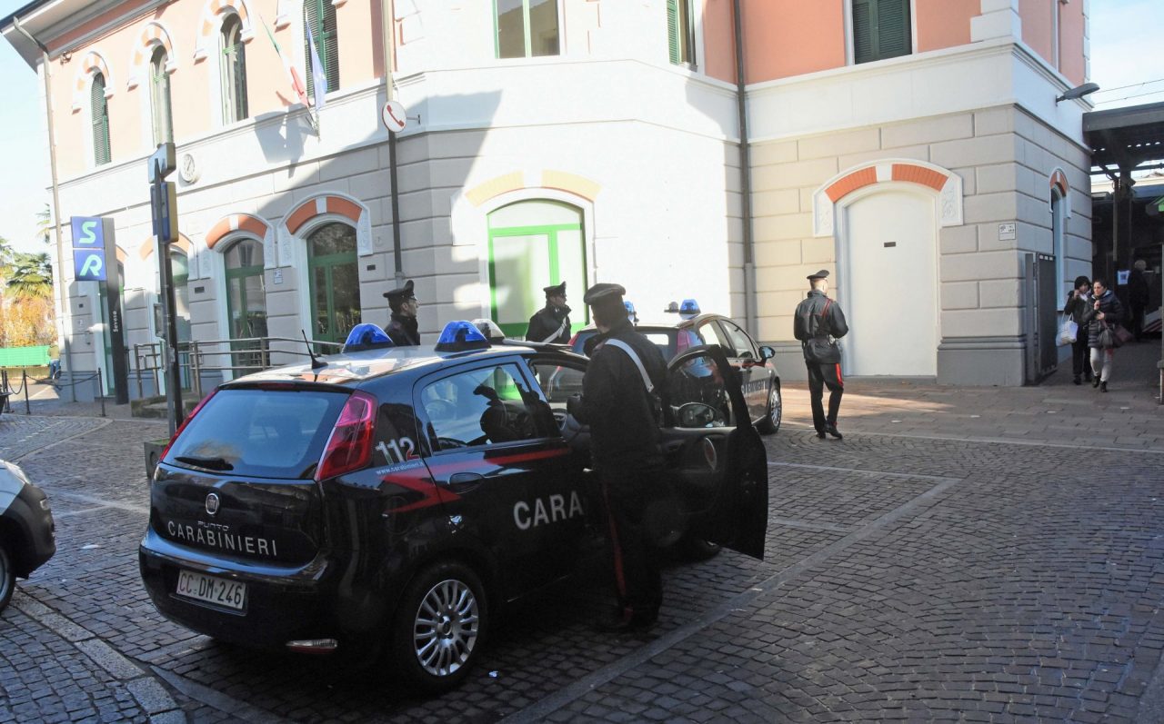 Studente rapinato sul treno, arrestati tre minorenni