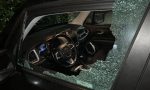 Auto colpita da un sasso sulla Statale 36: il finestrino va in frantumi FOTO