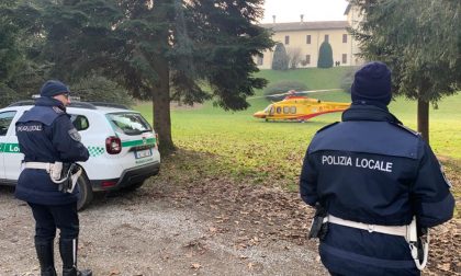 L'elisoccorso è atterrato nel parco di villa Cusani