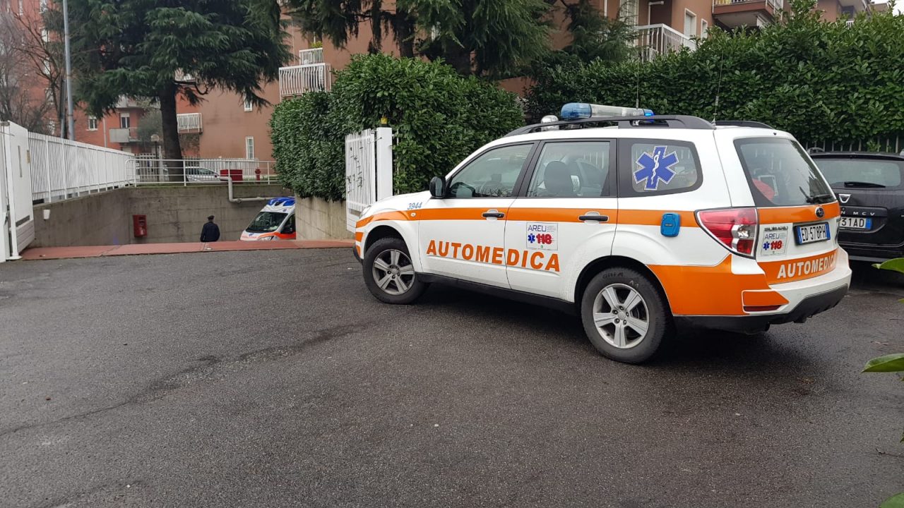 Soccorsi a Cavenago per una donna precipitata