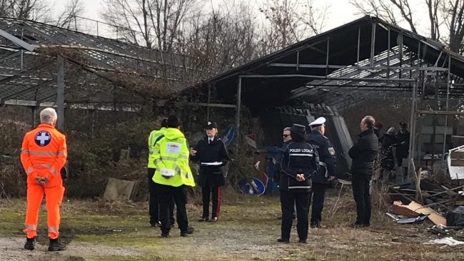Cadavere ritrovato in un ex deposito comunale in Martesana