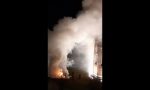 Botti di Capodanno, incendio a pochi metri dalla chiesa - FOTO e VIDEO