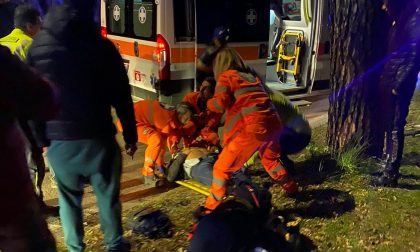 Ancora un grave incidente in via Milano, paura per 62enne travolto in bici