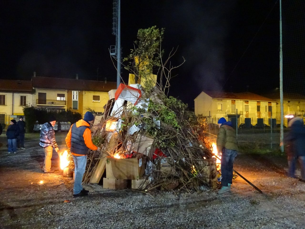 Falò di Sant’Antonio a Cesano: festa cancellata al Don Bosco