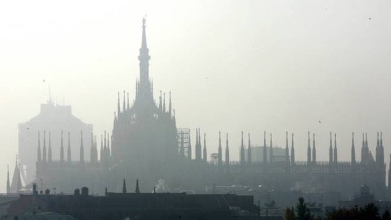 Emergenza smog, a Milano scattano i nuovi divieti alla circolazione