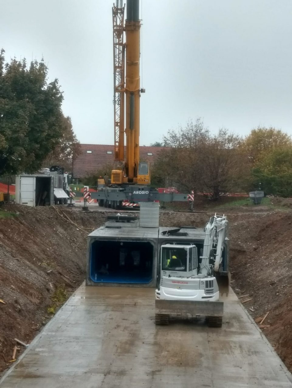 Ad Agrate riapre il parcheggio del parco Moro
