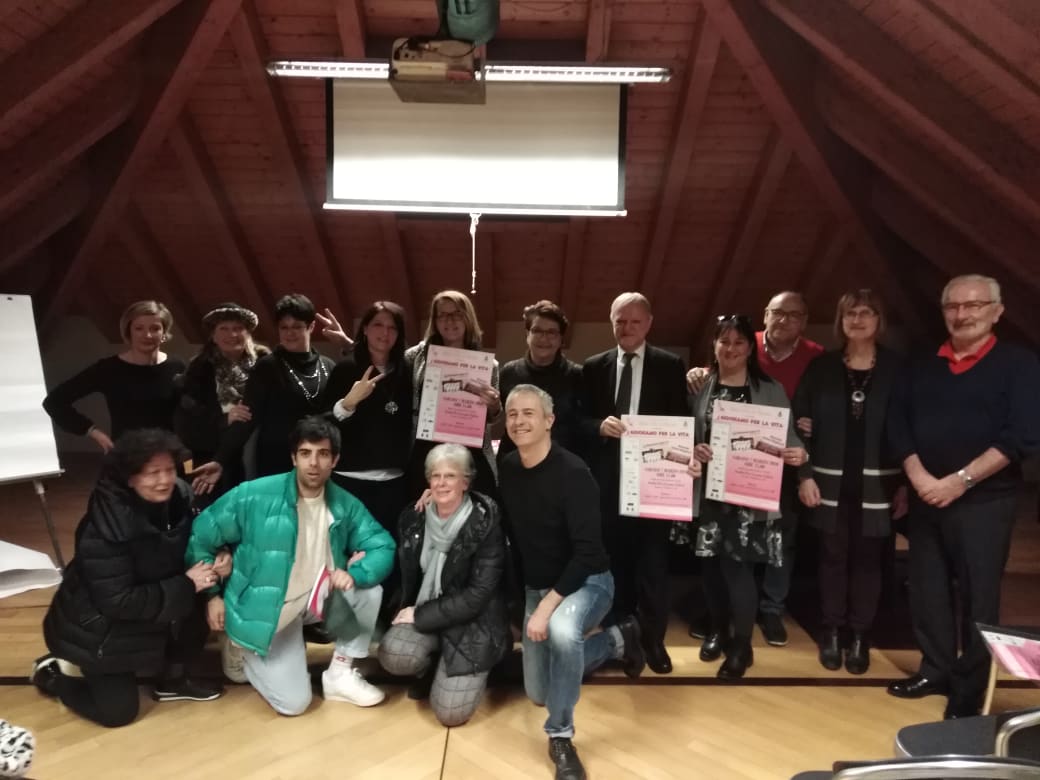 Una partita di calcio per la ricerca contro il tumore al seno