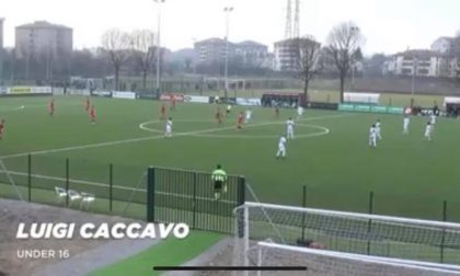 Incredibile gol da centrocampo per l'attaccante del Monza Under 16 VIDEO