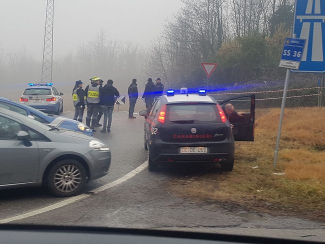 Trovato cadavere a fianco della Statale 36