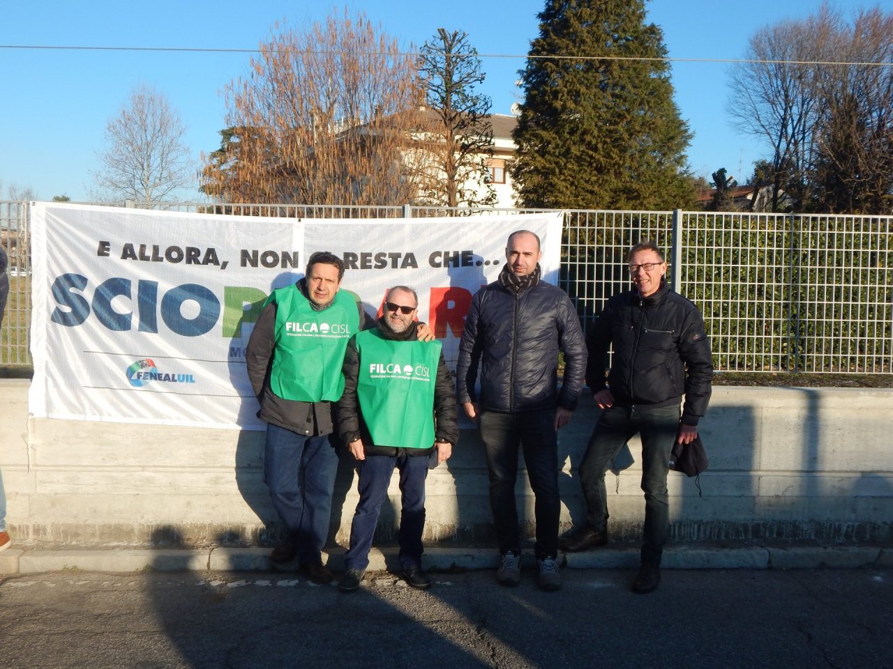 Meda e Lentate sul Seveso, presidio dei lavoratori contro Federlegno