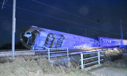 Frecciarossa deragliato nel Lodigiano: morti due macchinisti, 30 feriti VIDEO