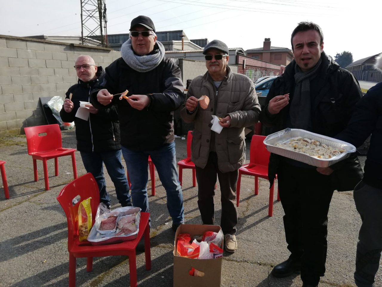 Sciolto il presidio dei lavoratori alla Max Mothes di Brugherio