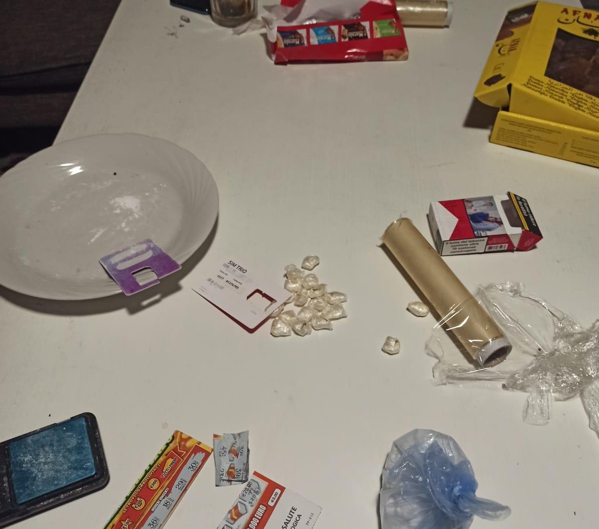 Arrestato spacciatore, sorpreso con la cocaina