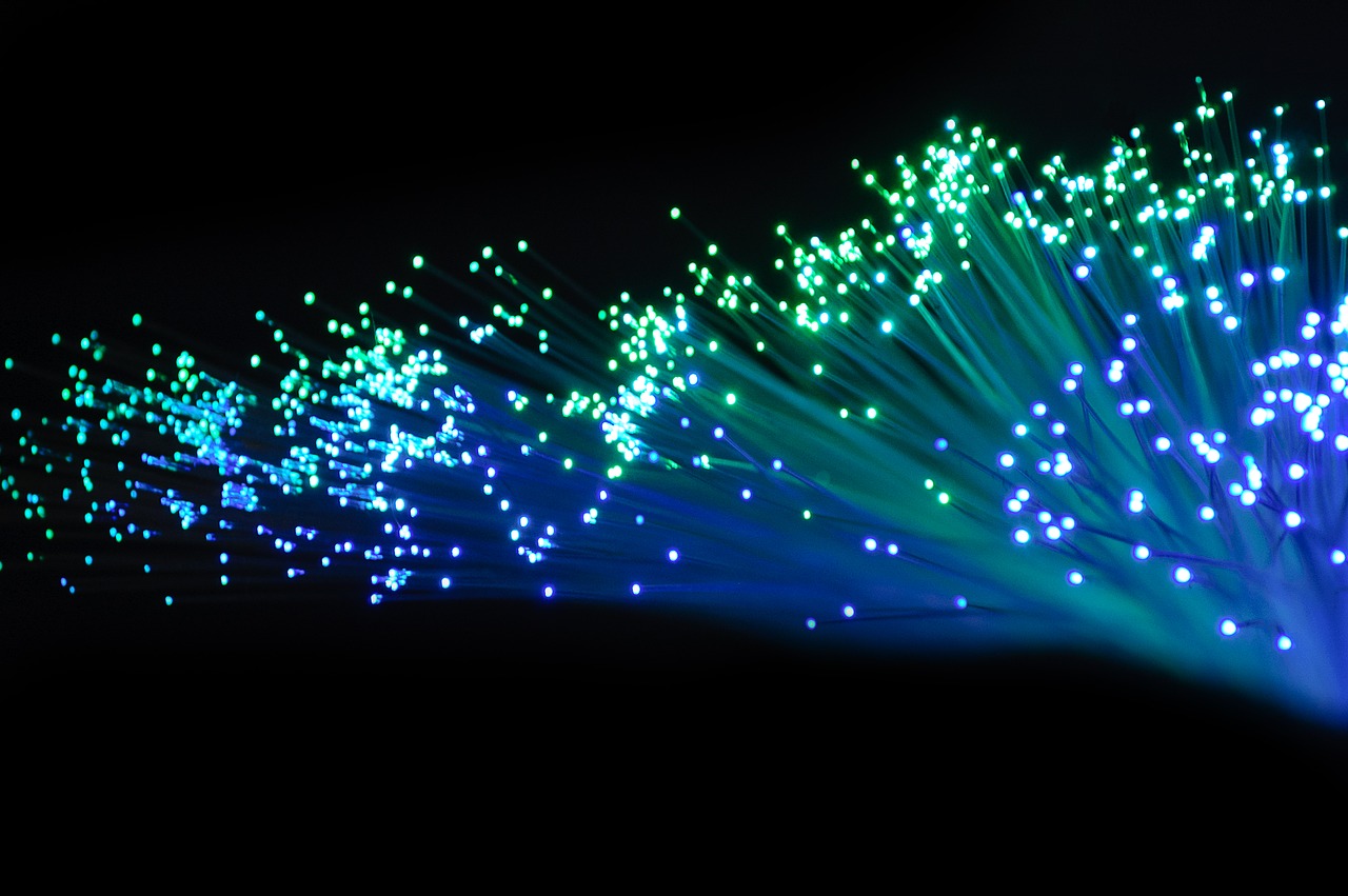 Fibra ottica, l’Italia inizia a ridurre il gap con l’Europa