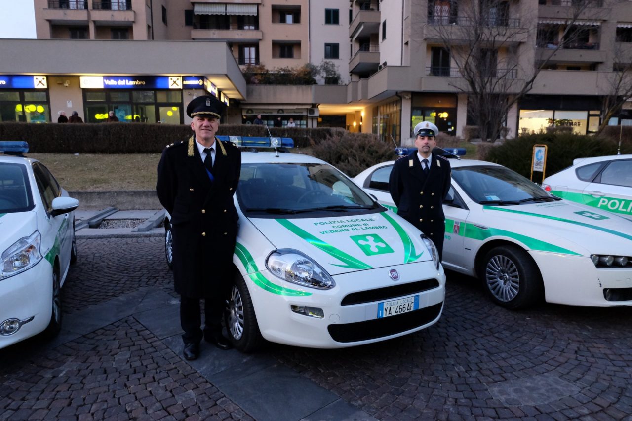 La pattuglia della Polizia locale: “State in casa!” – VIDEO