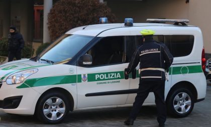 Coronavirus, Polizia locale lungo le strade della città VIDEO