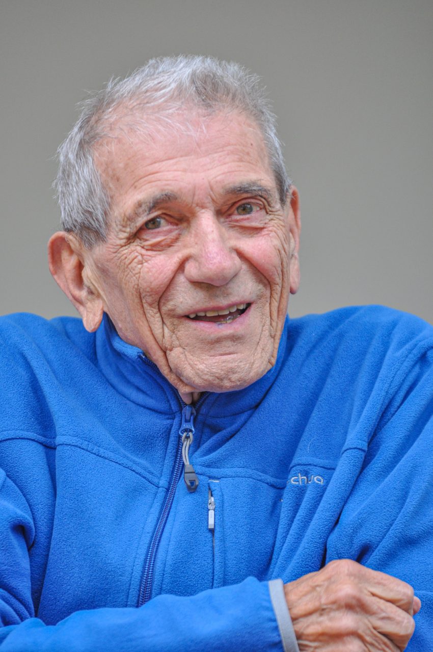 Desio, addio allo storico primario di Pediatria Luciano Riva
