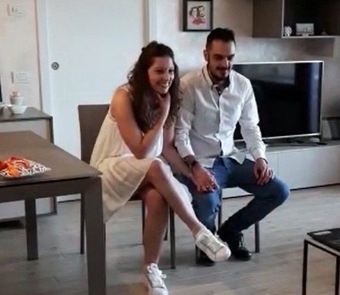 Sposi su Zoom in attesa delle vere nozze. La bella storia di Marco e Alessandra