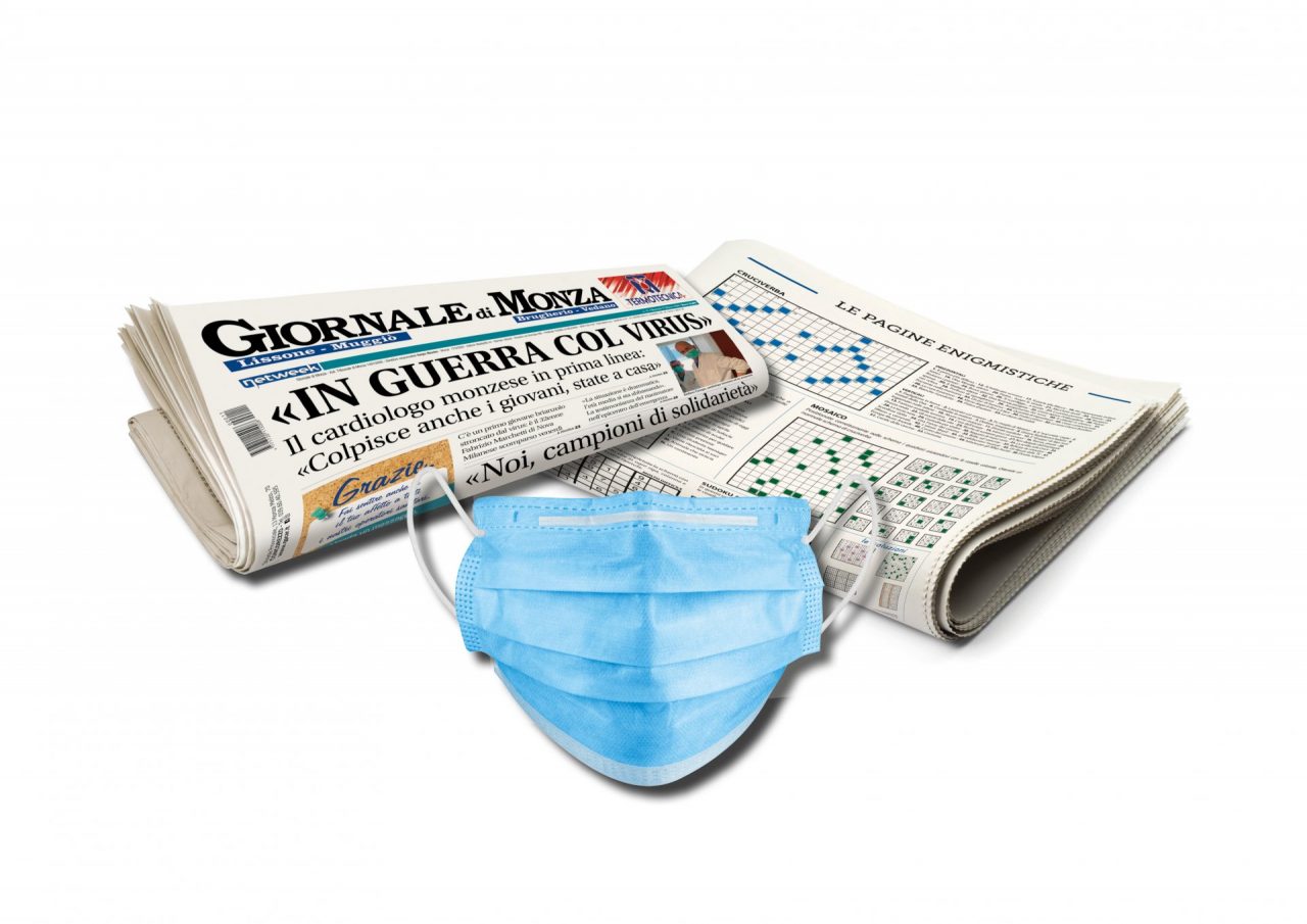 Coronavirus, una mascherina insieme ai nostri giornali