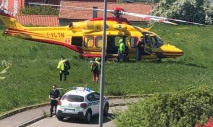 Bimba cade in casa e sbatte la testa: arrivano ambulanza ed elisoccorso