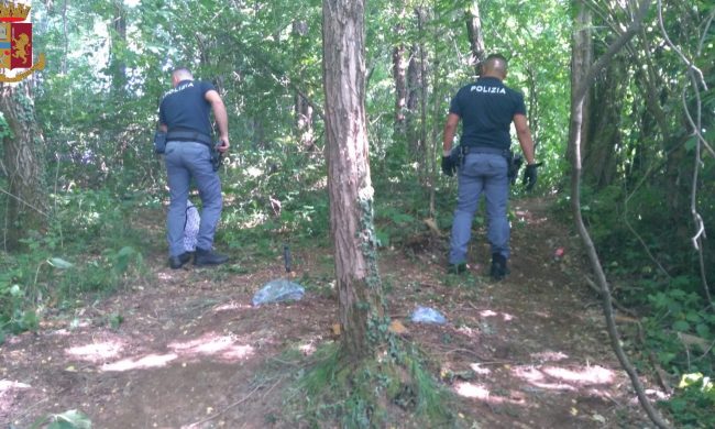 Partono dalla Valsassina e arrivano in Brianza per comprare droga: nei guai marito e moglie