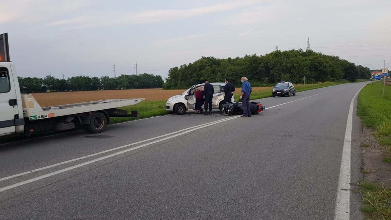 Grave incidente, motociclista soccorso in codice rosso VIDEO