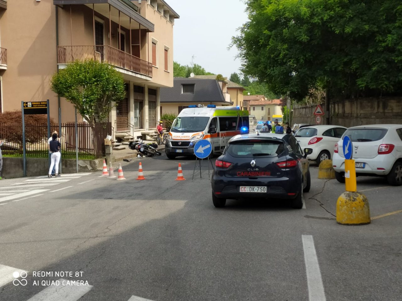 Scontro auto scooter a Besana: due donne in ospedale
