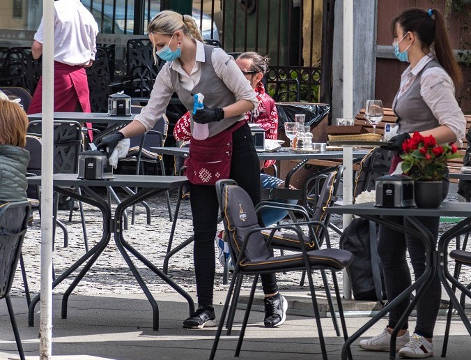 Regole per la movida a Monza: c’è l’accordo sugli orari di bar e ristoranti