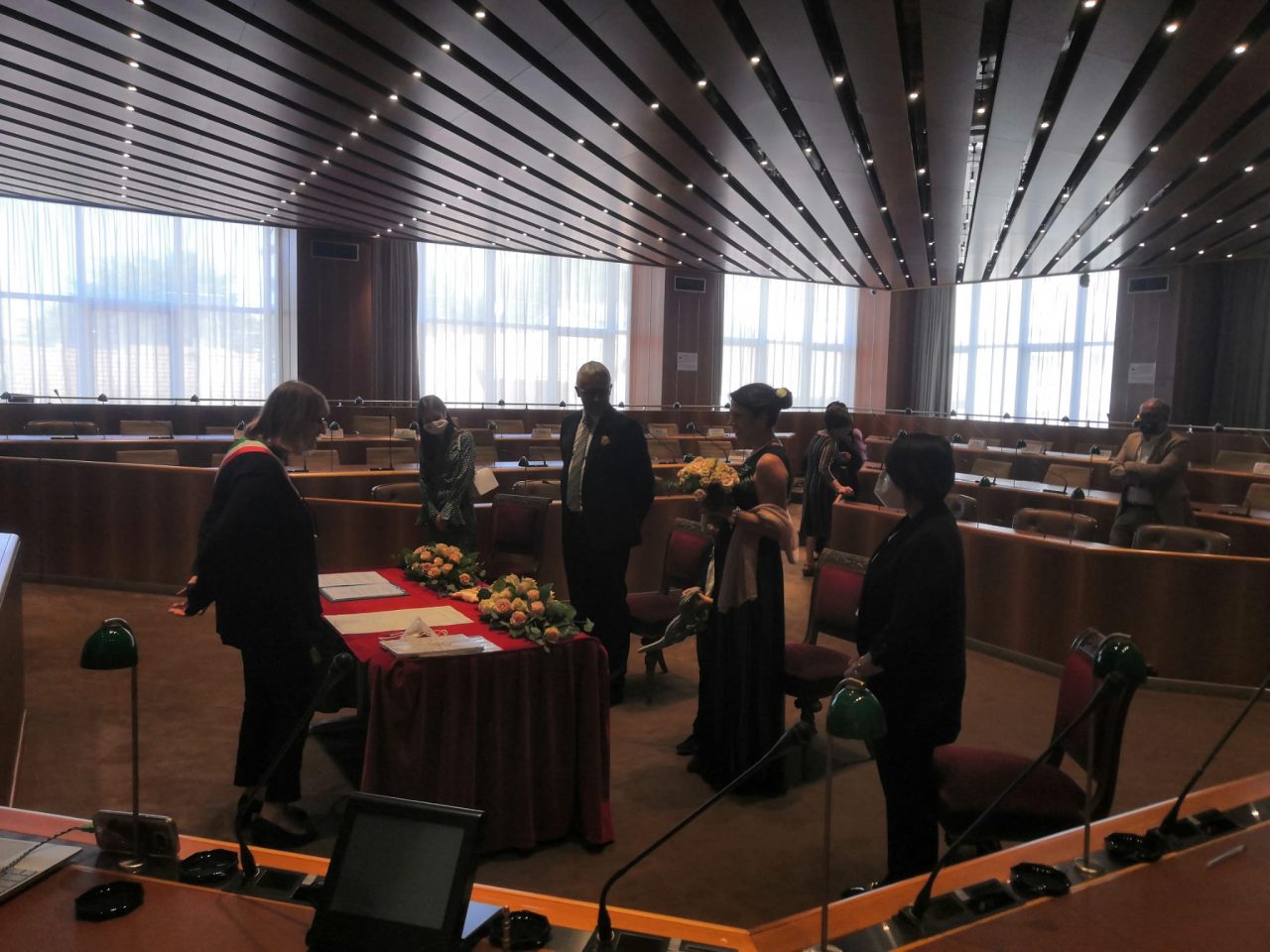 Matrimonio con invitati “a distanza” per una coppia di lissonesi – FOTO