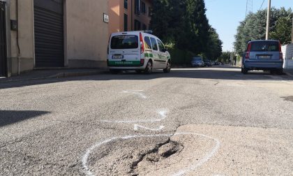 Cade dalla bici e muore: tragedia a Cesano Maderno