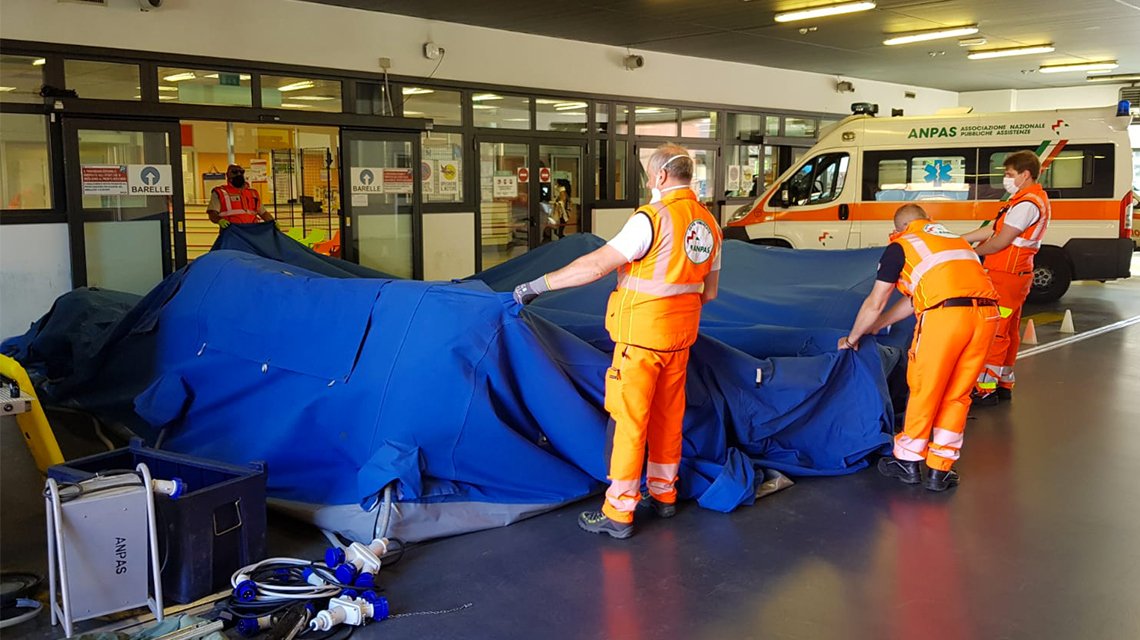 Covid: smontate le tende per il triage all’Ospedale di Vimercate
