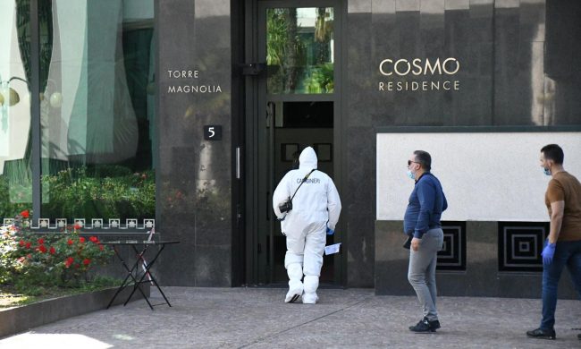 Disposta l’autopsia sulla salma della giovane precipitata dalle Torri Bianche. Fitto mistero sulla tragedia