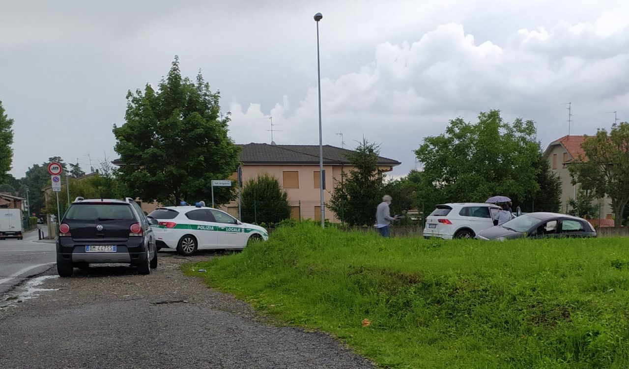 Giussano,  un altro incidente in via Foscolo