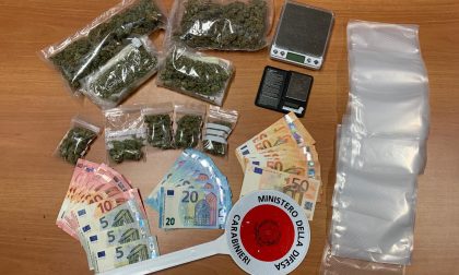 Fermato con 200 grammi di marijuana, 23enne arrestato dai Carabinieri