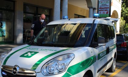 Due incidenti in meno di un'ora, tutti in ospedale - FOTO