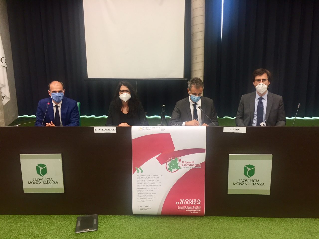 #RipartiLombardia
