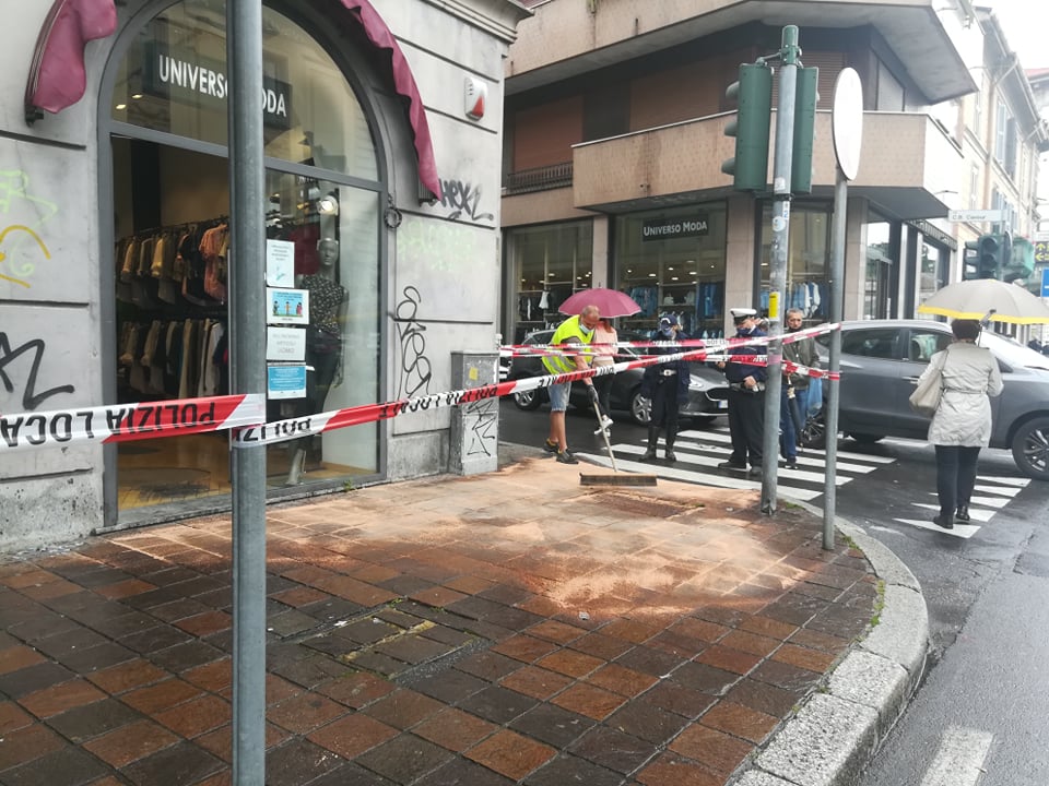 Piove…olio sul bagnato, allarme in corso Milano