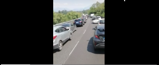 Ponte del 2 giugno a casa? Ma va, tutti in coda sulla Statale 36 VIDEO