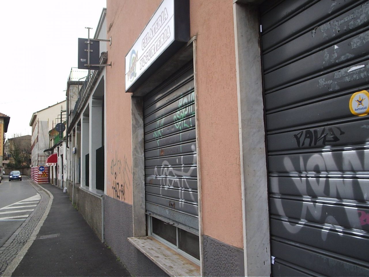 Pasqua in rosso in zona rossa: quanto costa a commercio, turismo e servizi