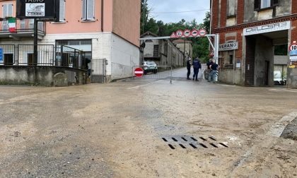 Verano, temporale e fango: via Garibaldi chiusa