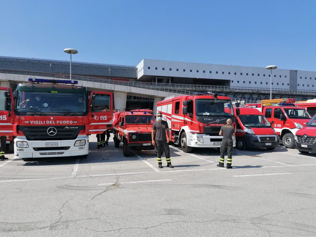 Tutte le foto dell’esercitazione dei Vigili del fuoco in Fiera