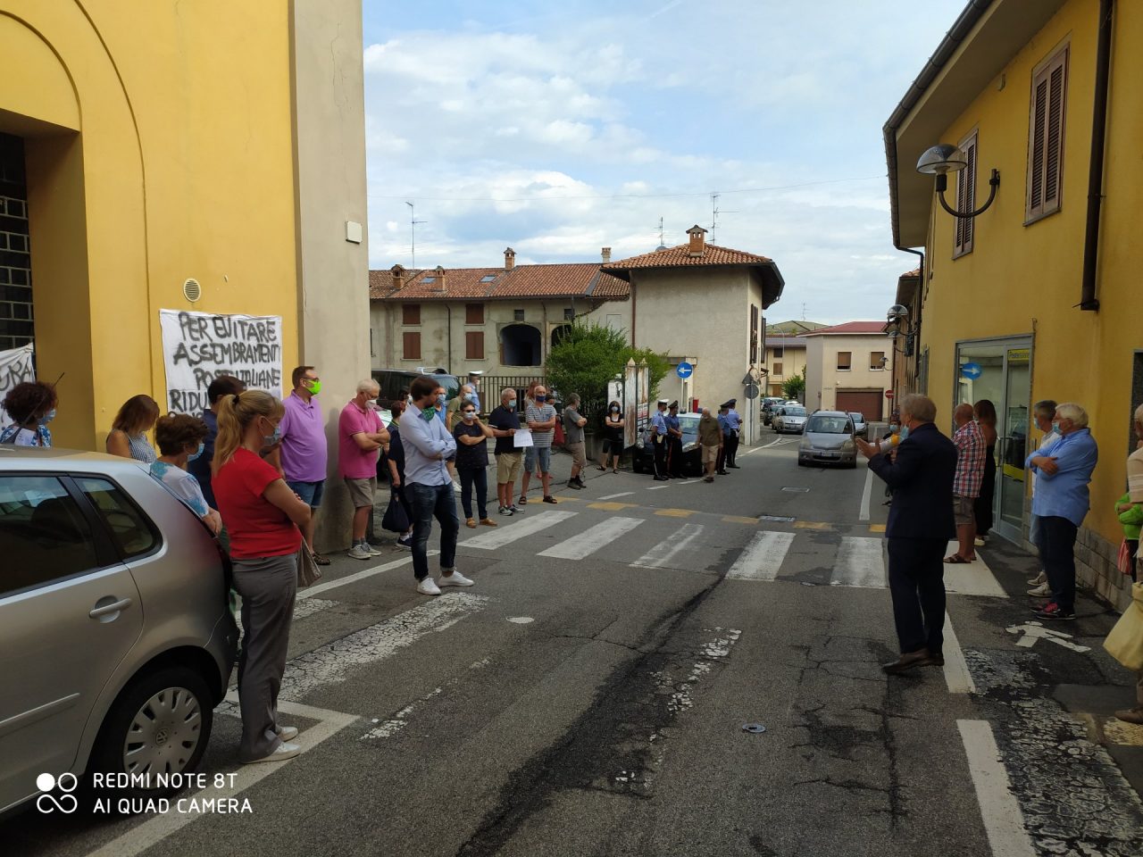 Poste, la protesta di Briosco: “Siamo stufi di fare la coda” VIDEO