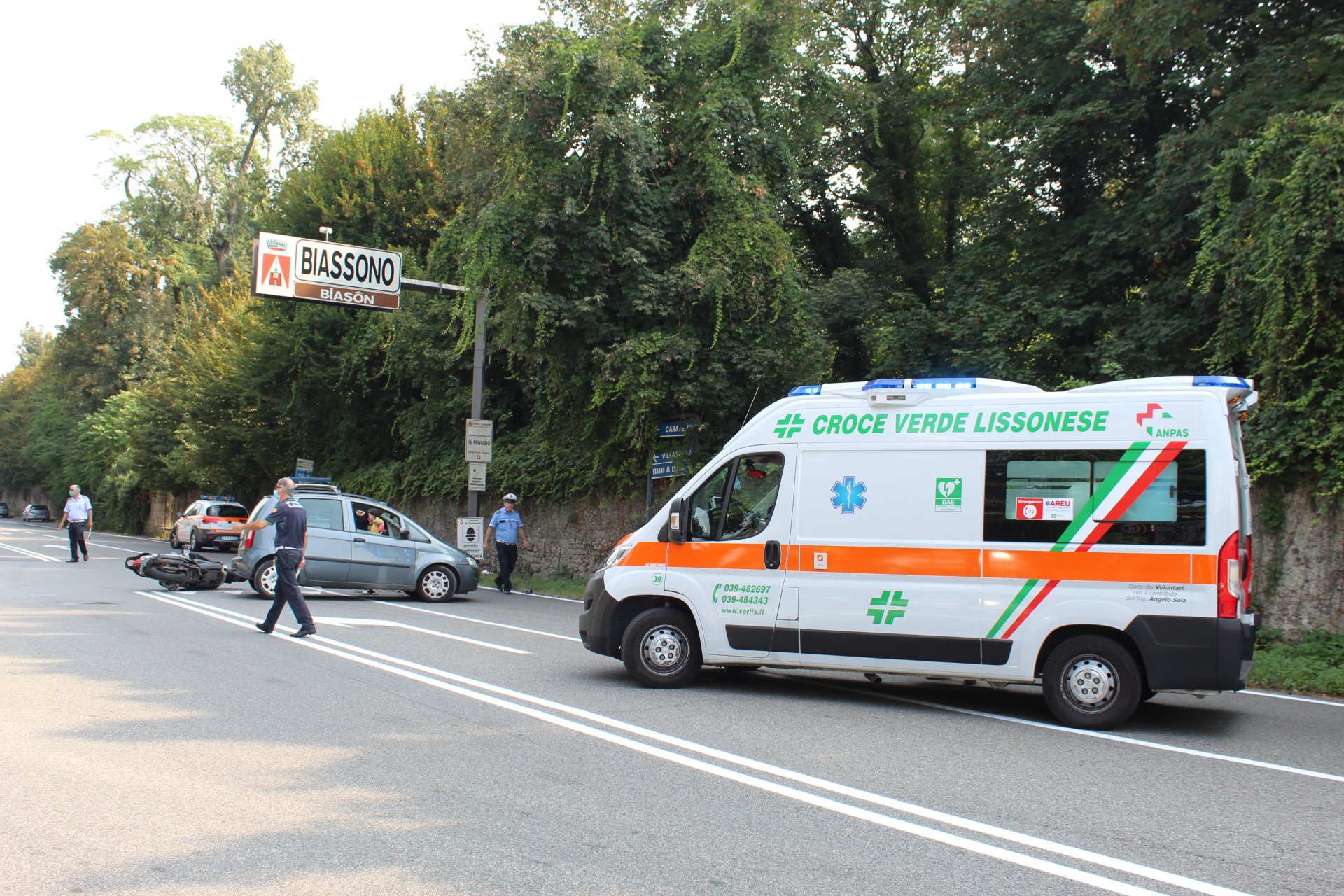 Schianto tra auto e moto: gravissimo un 60enne - FOTO - Prima Monza