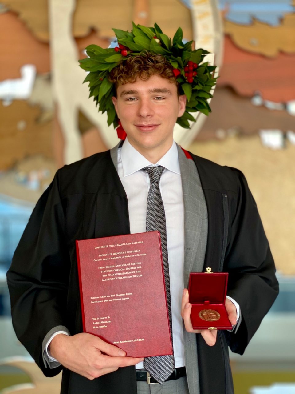 La storia di Andrea: a 24 anni campione di hockey e una laurea in Medicina. Ora sogna di curare l’Alzheimer