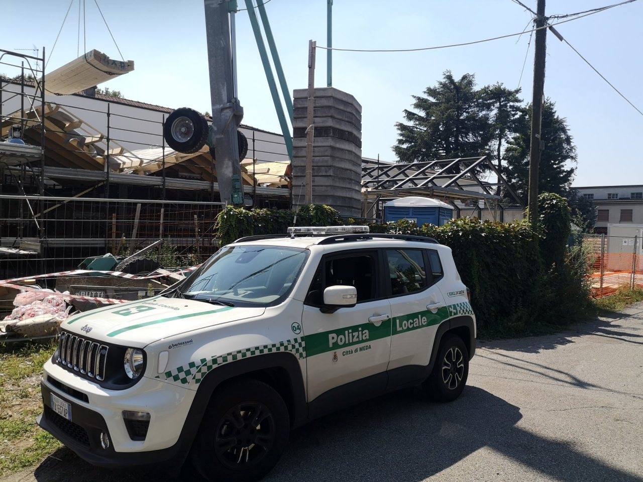 Infortunio sul lavoro, soccorso un 29enne