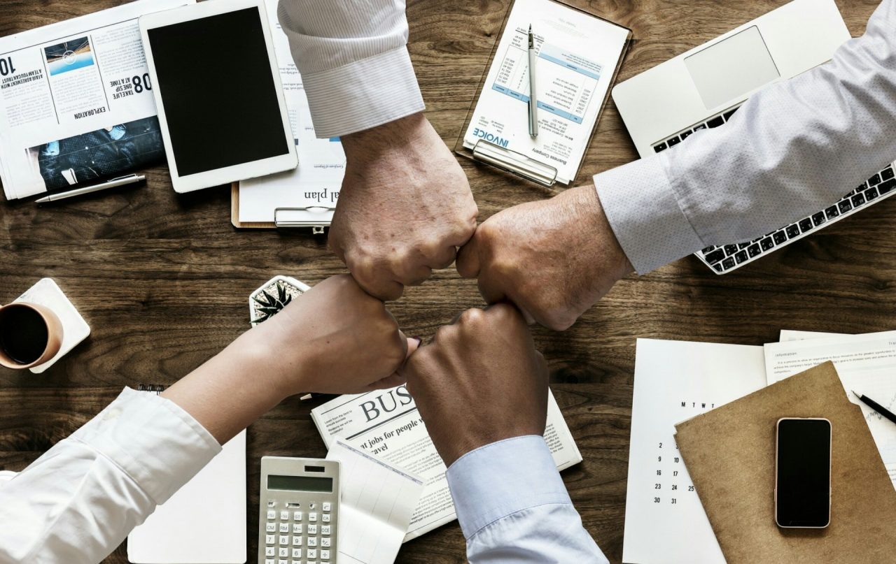 Confimi, associarsi conviene: un mondo di servizi e convenzioni