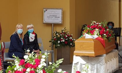 Il saluto al partigiano Ambrogio Riboldi sulle note di "Bella Ciao" FOTO e VIDEO